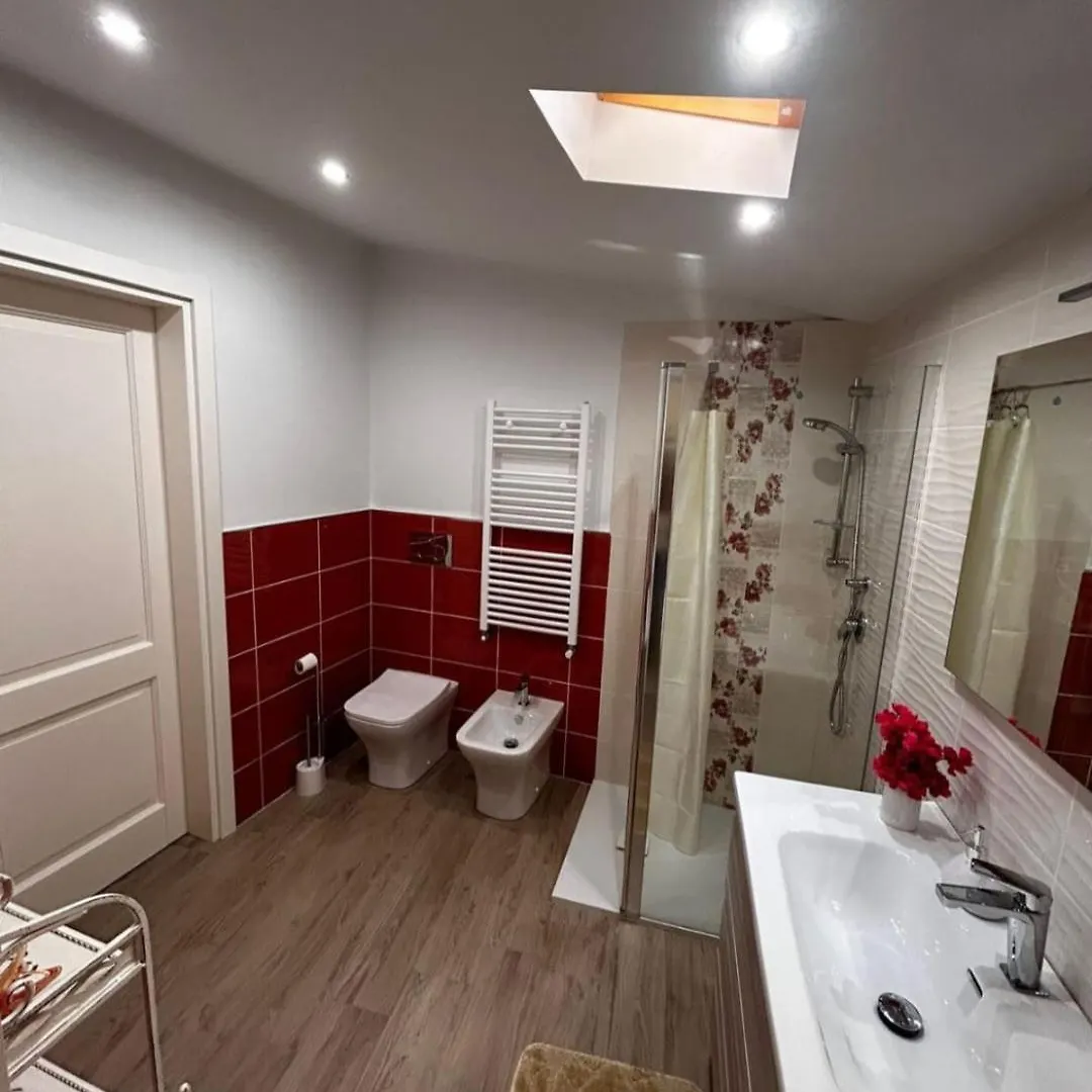 فيلا Casa Parrinello Maletto Etna بيت للعطل